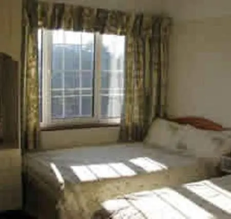 Lisadell House לינה וארוחת בוקר 3*